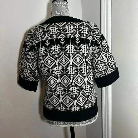 Jillian Jone Thick Wool Short Sleeve Sweater Black/ Off White. Sz: S Aztec print - Picture 2 of 9